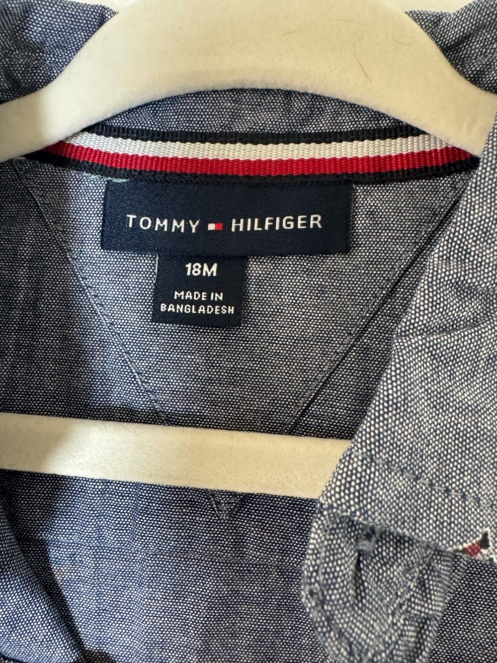 Tommy Hilfiger Baby Boys Button Shirt 18M NWT Chambray Logo Print - Picture 4 of 5
